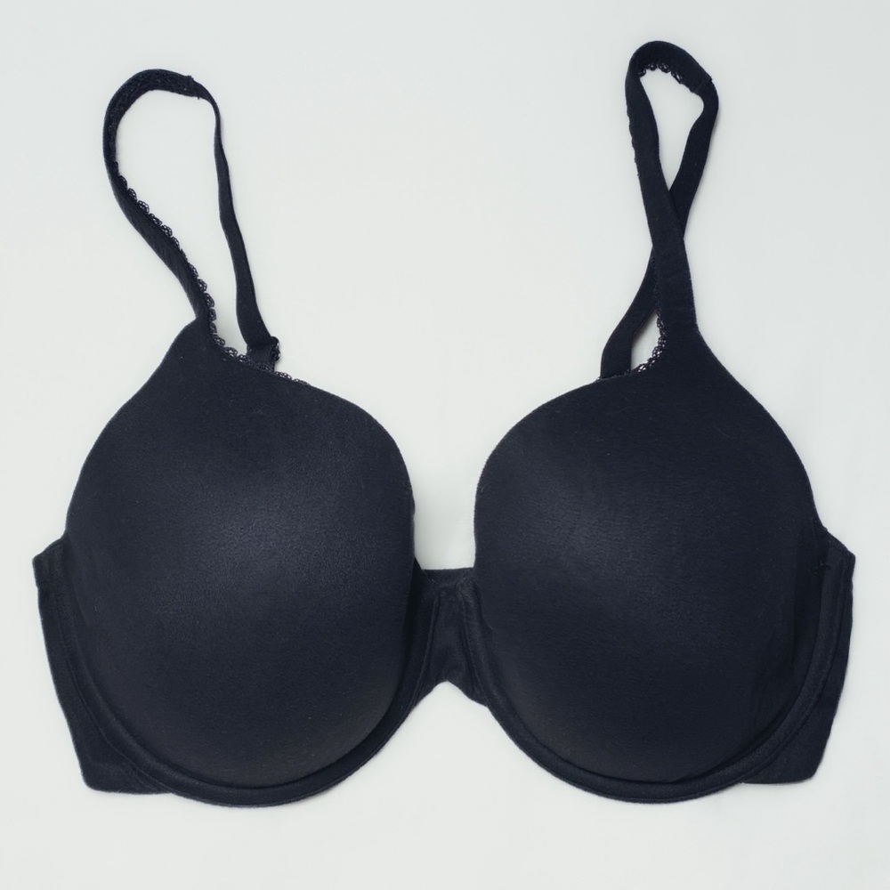 32DDD Victoria's Secret Black Everyday T-Shirt Bra with Molded Cups Underwire